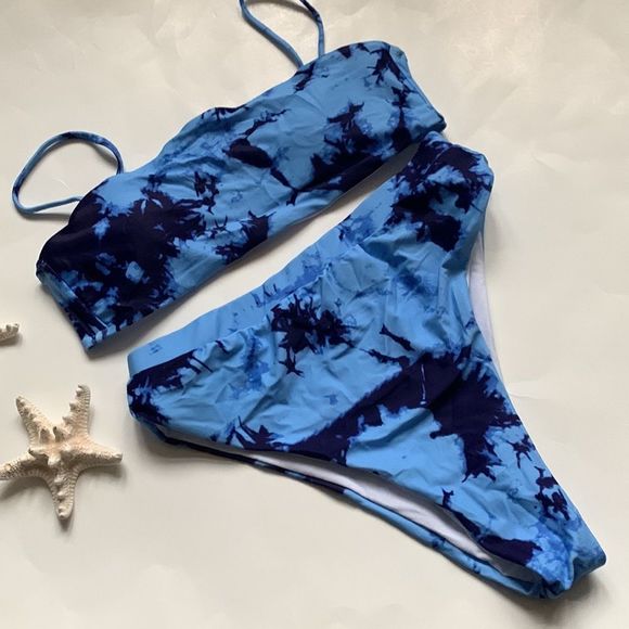⭐️Butterfly Tie Dye High Waist Bikini Set⭐️ - Picture 3 of 6